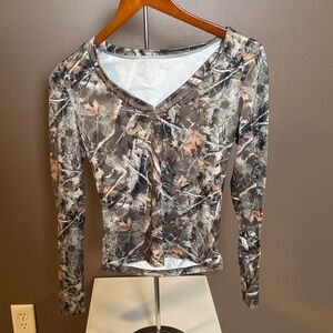 SHEIN Multicolor Camouflage Long Sleeve Top
